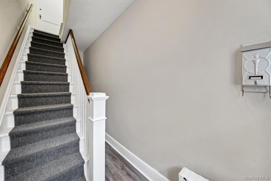 Photo 4 of this property