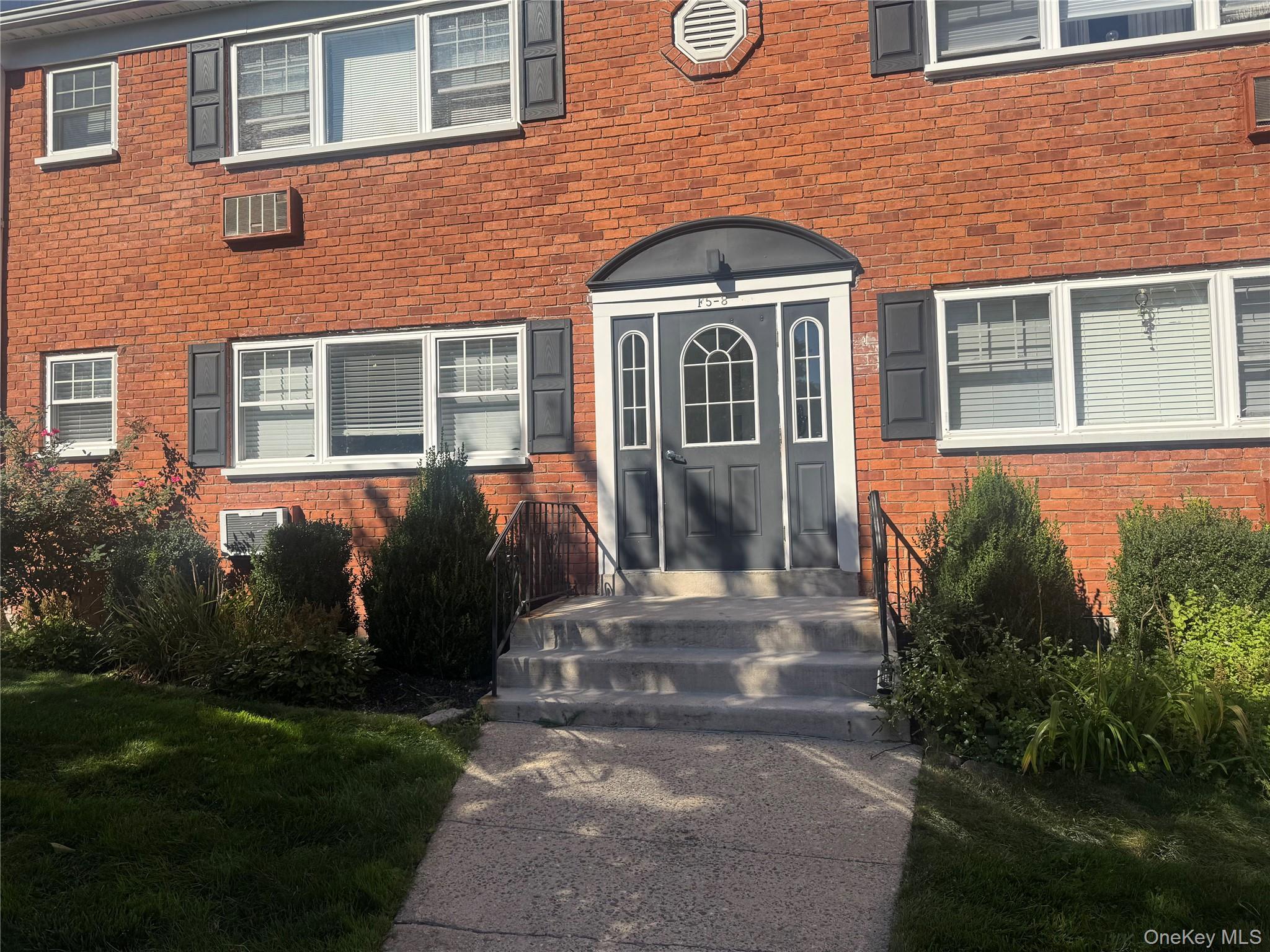 Discover the potential of this first-floor, one-bedroom garden apartme...