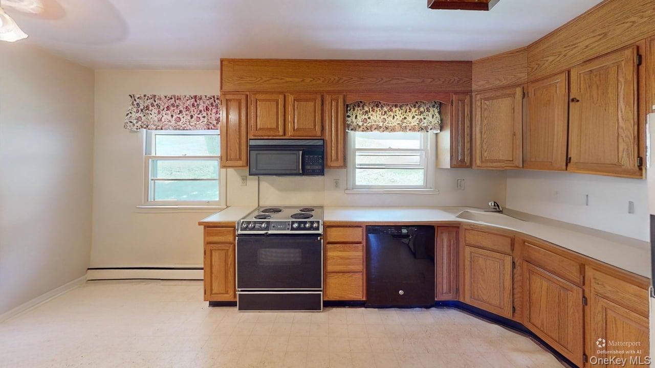 Photo 6 of this property