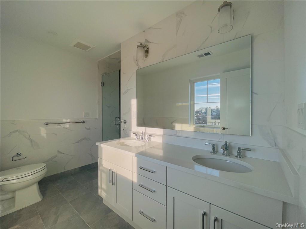 Photo 14 of this property