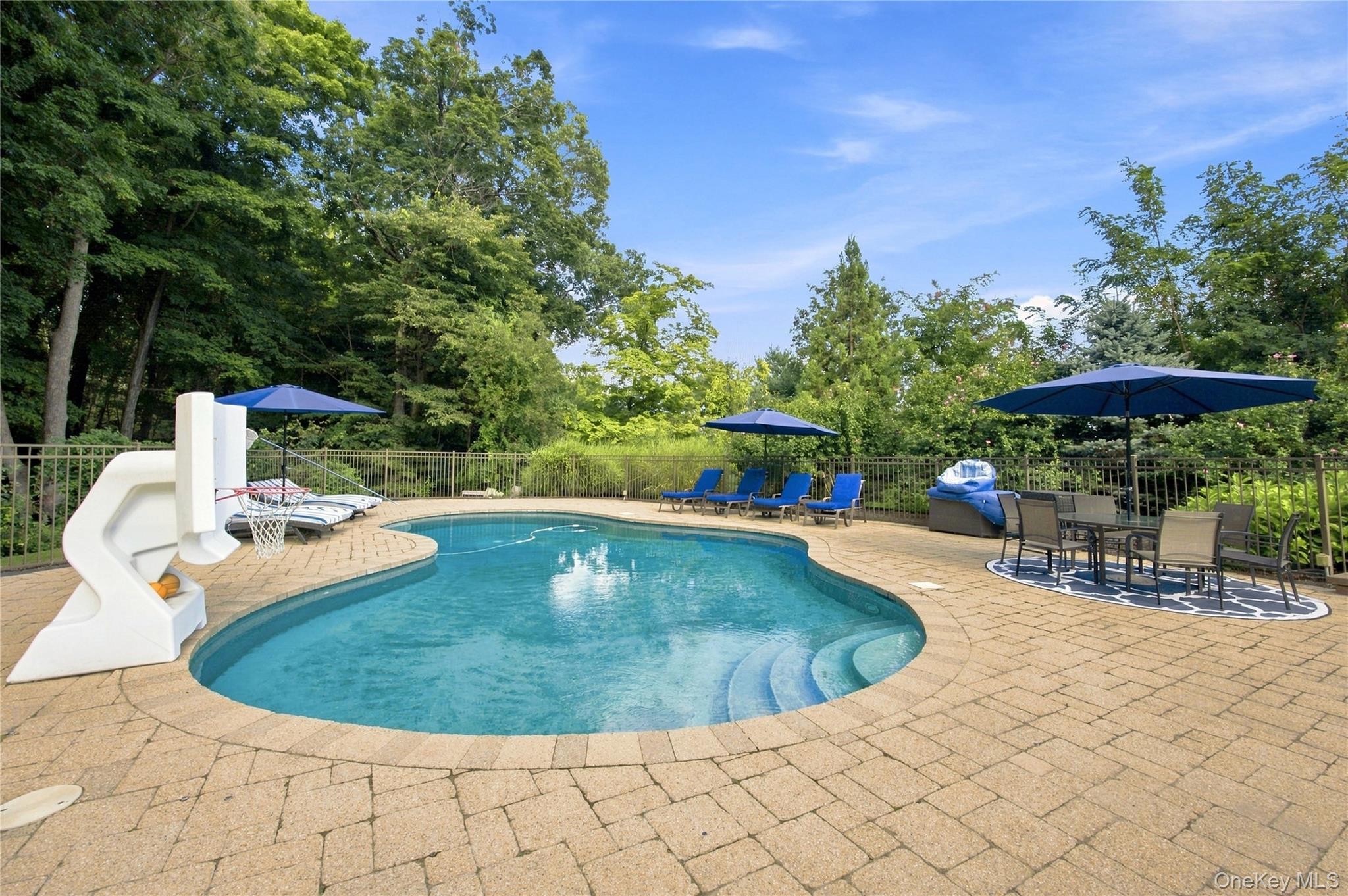 Photo 34 of this property