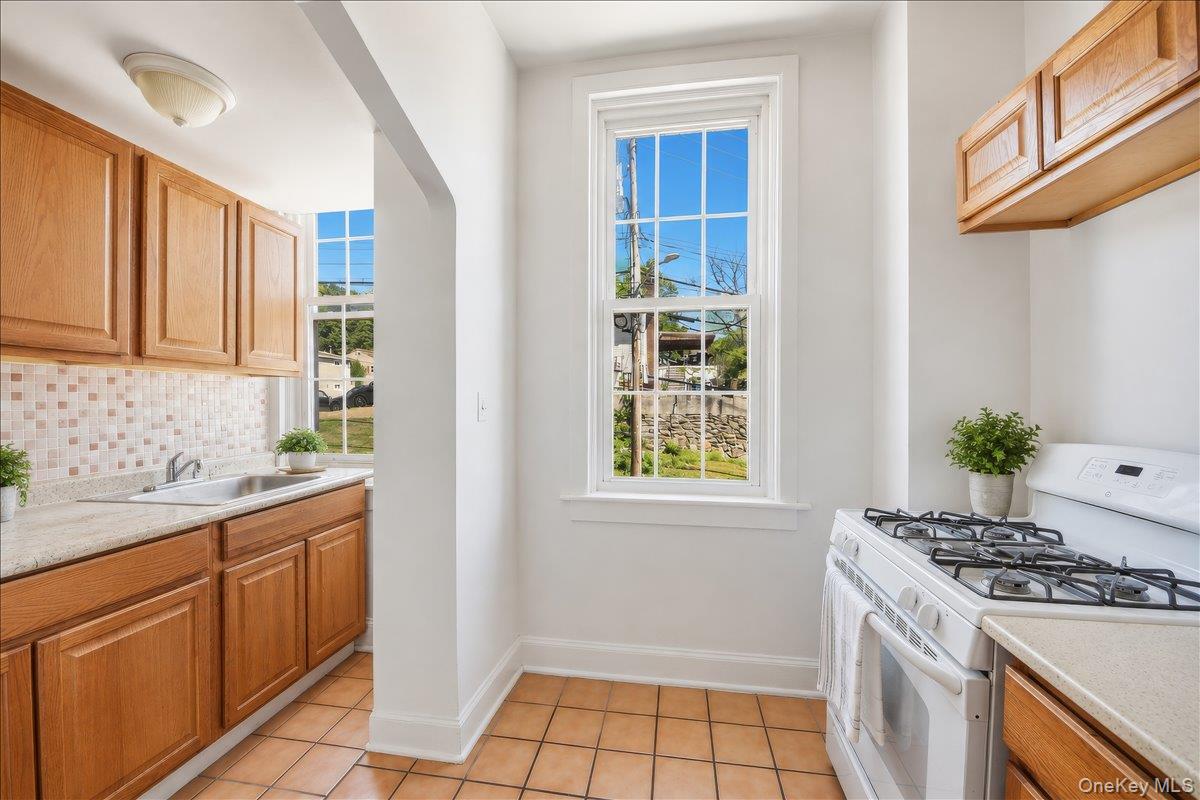 Photo 5 of this property