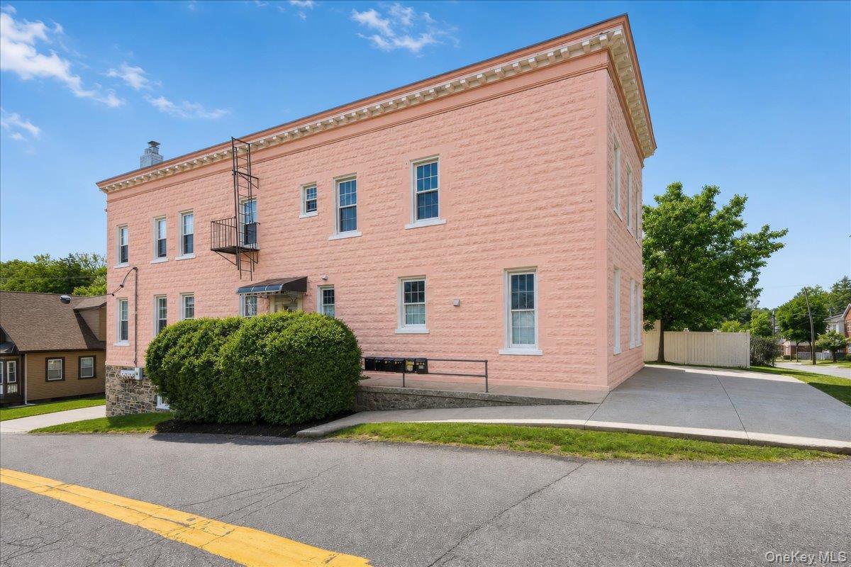 208 Tompkins Road in Yonkers, NY is an exceptional 5-family income-pro...
