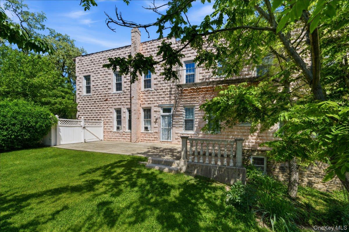 Photo 30 of this property