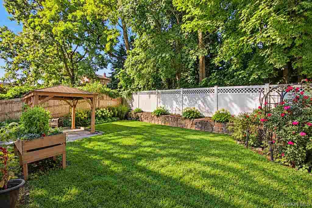Photo 3 of this property