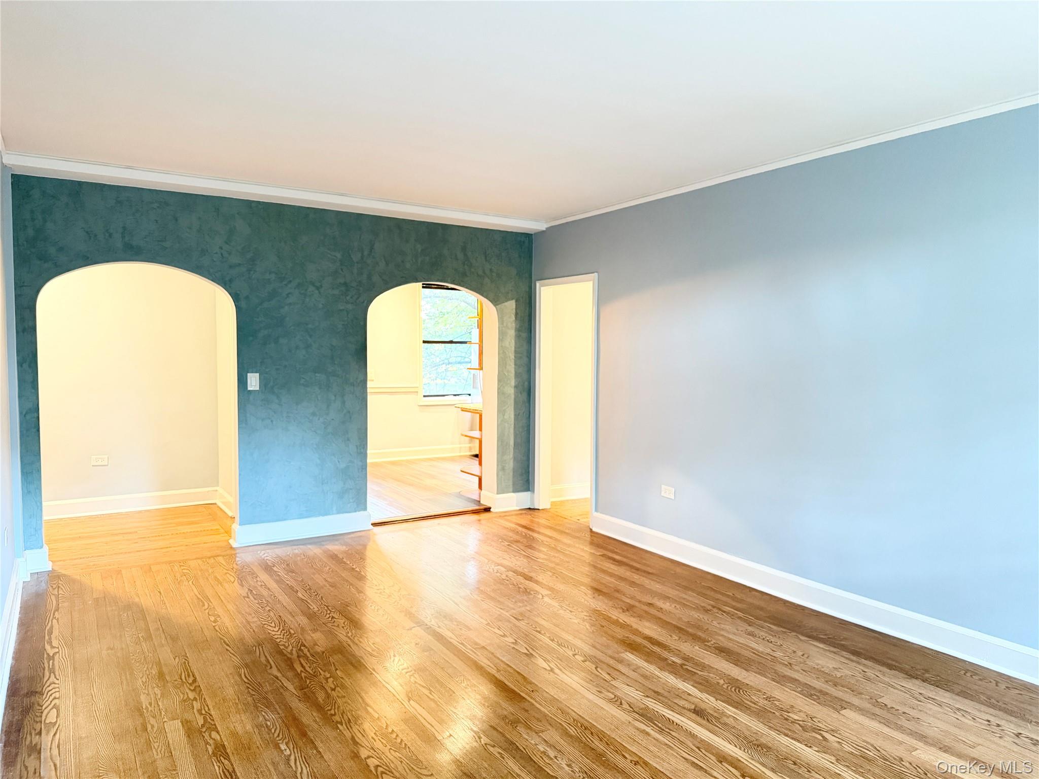 Photo 4 of this property