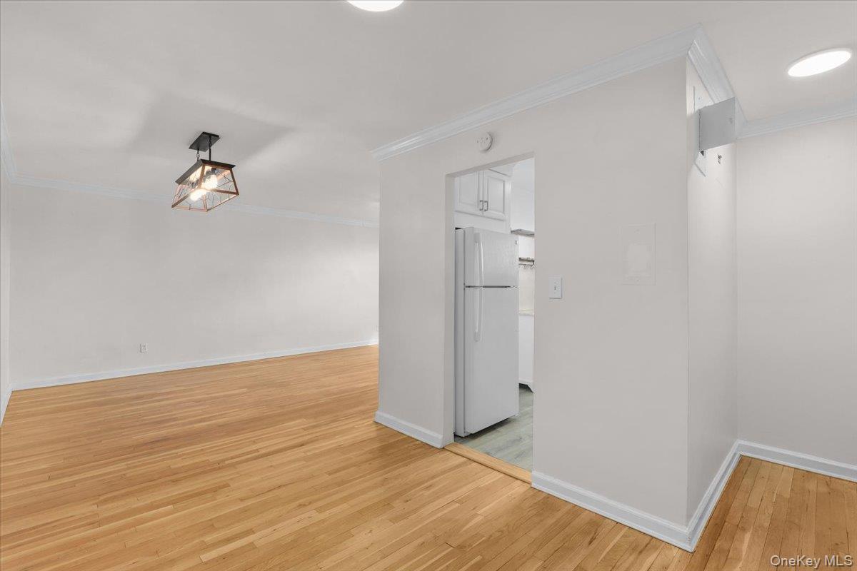 Photo 4 of this property