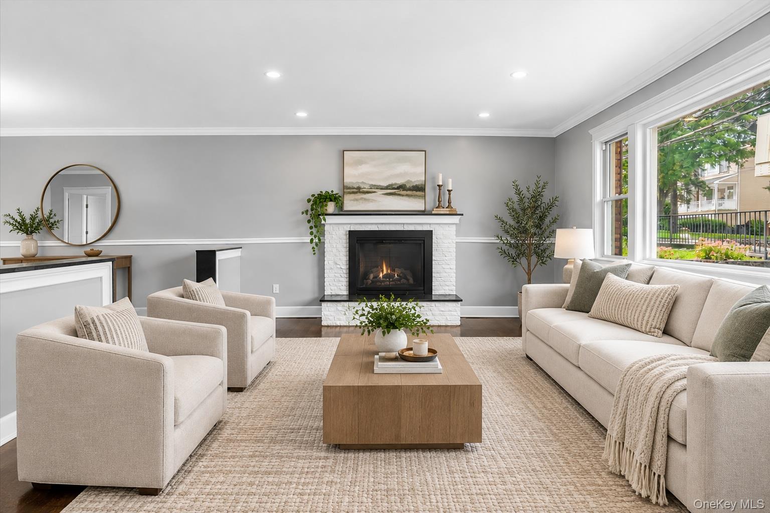 Welcome to this stunning, brand-new 3-bedroom rental in the heart of d...