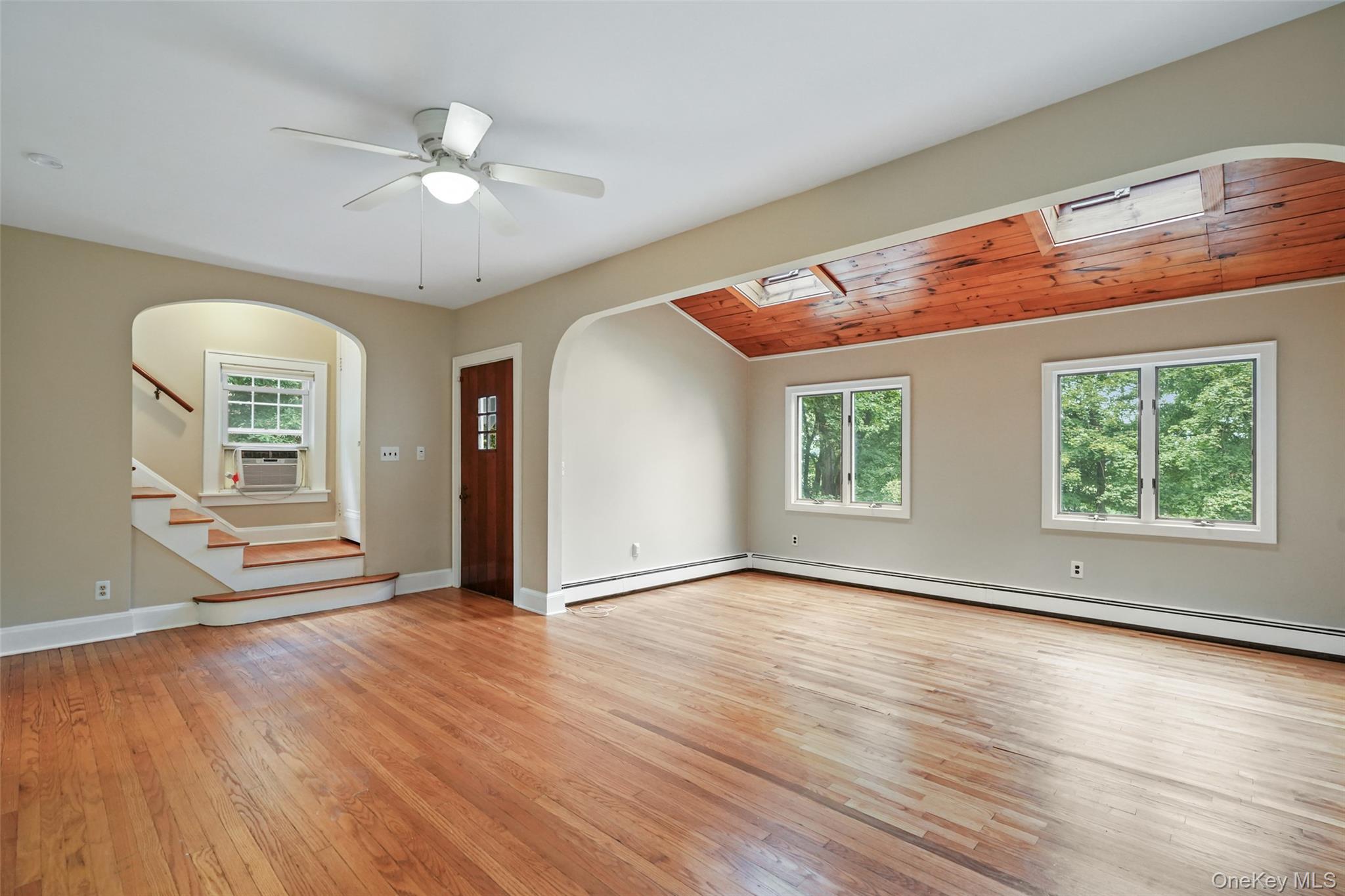 Photo 3 of this property