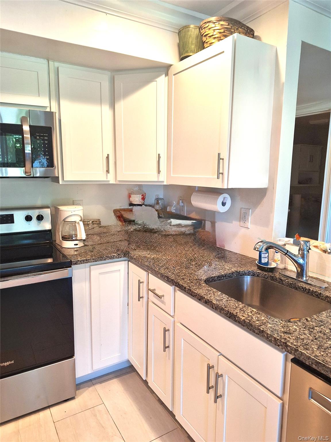 Photo 4 of this property