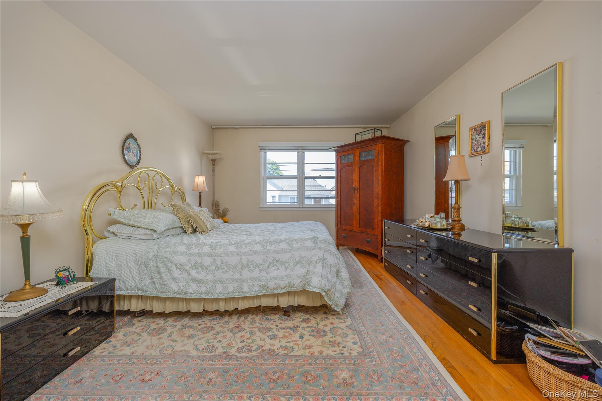 Photo 11 of this property