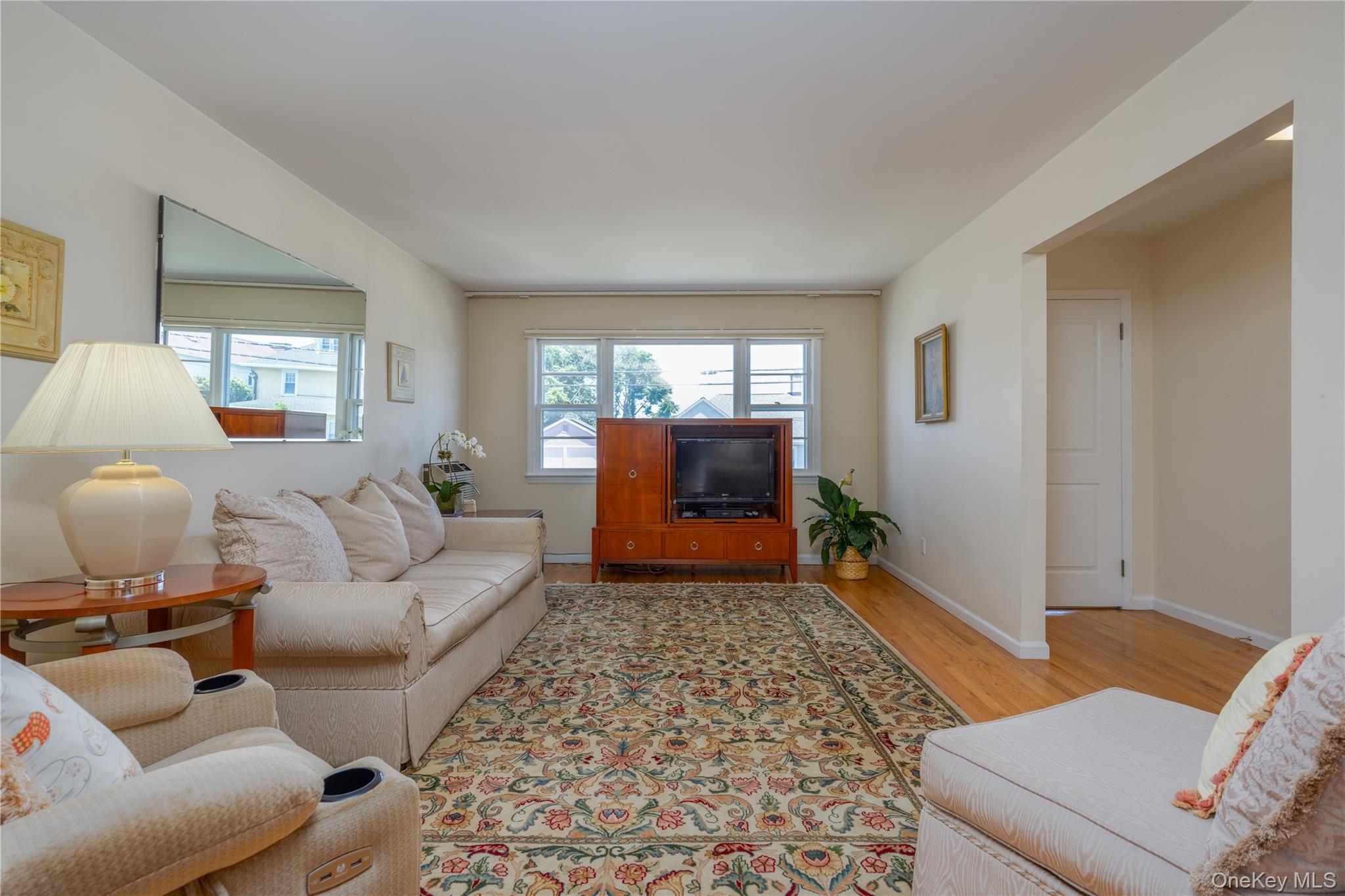 Photo 4 of this property