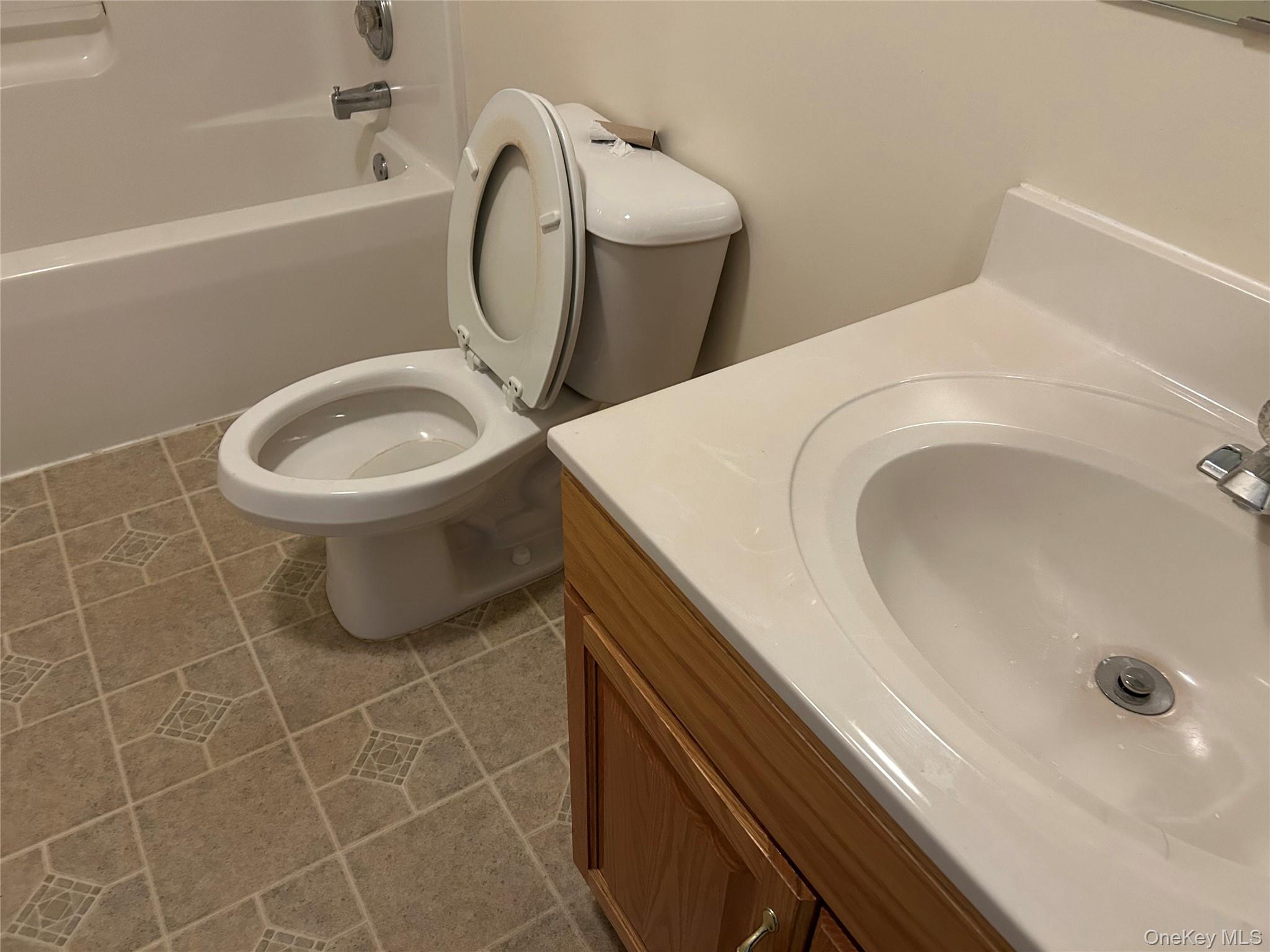 Photo 14 of this property
