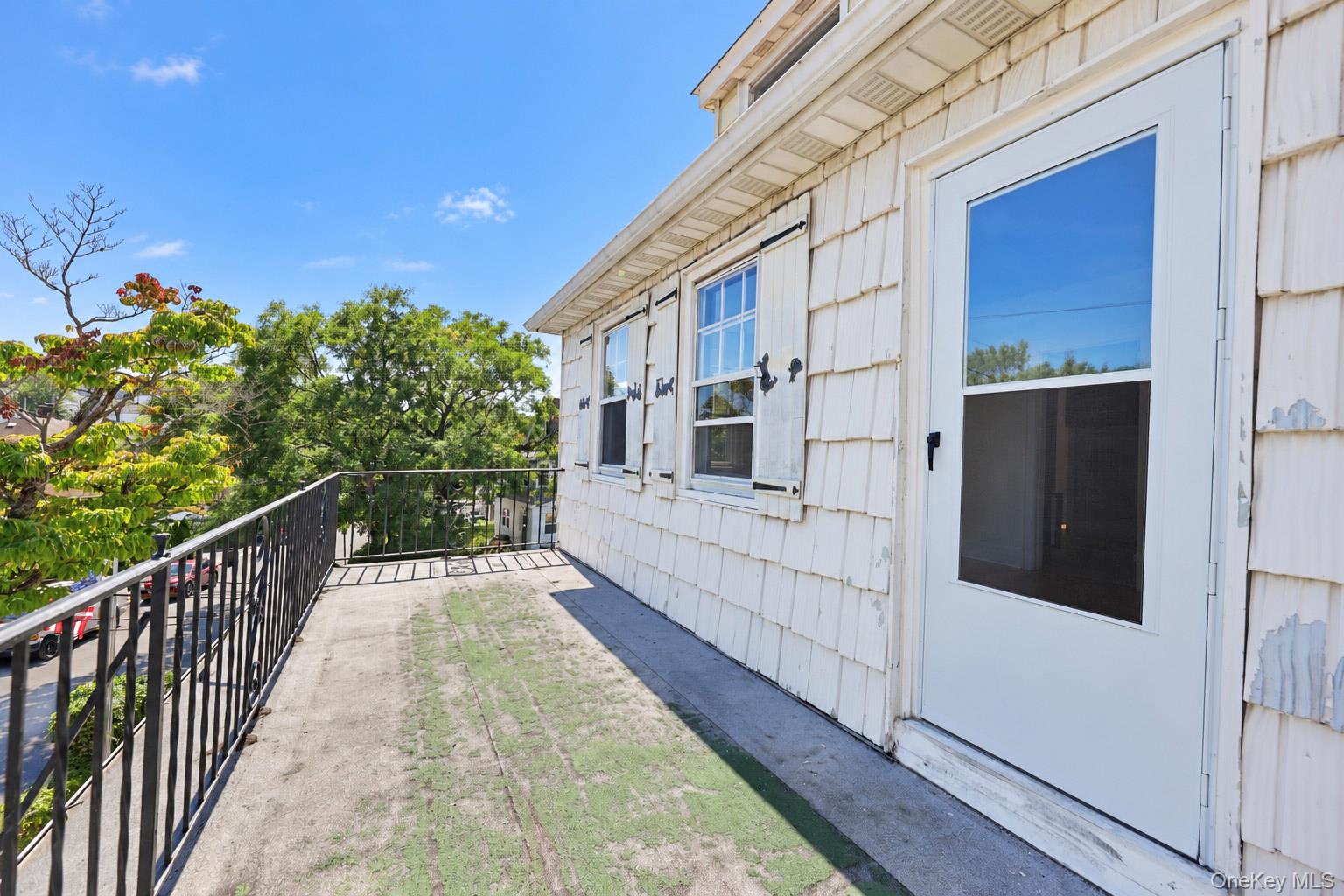 Photo 6 of this property