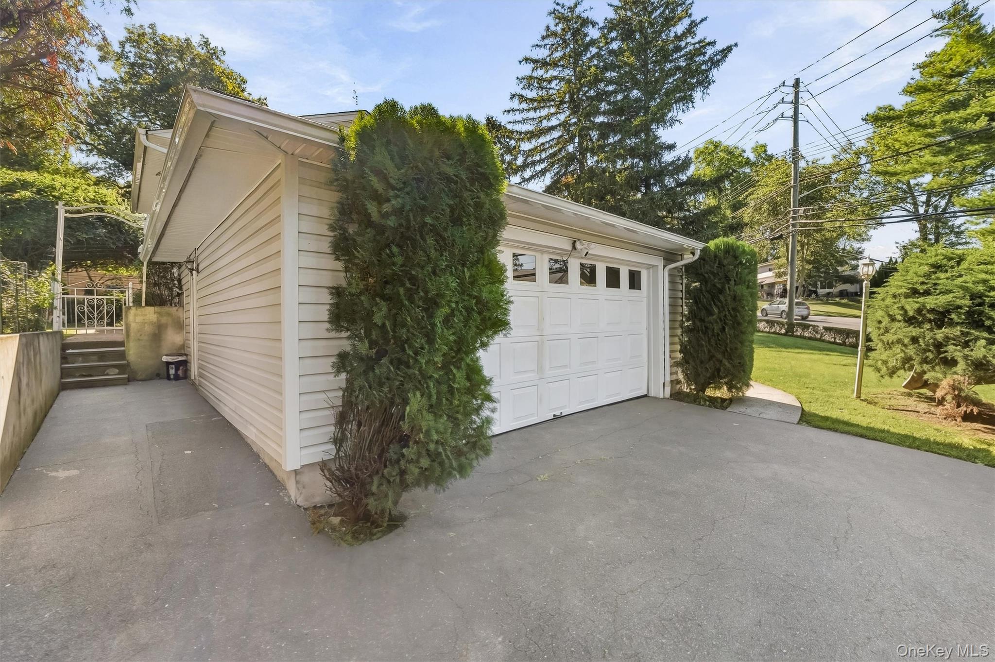 Photo 32 of this property
