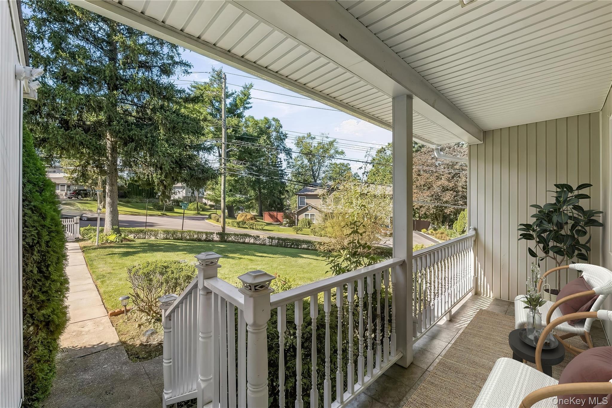 Photo 4 of this property