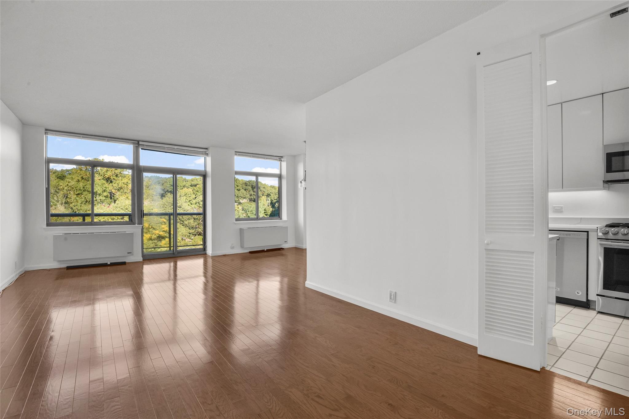 Photo 6 of this property