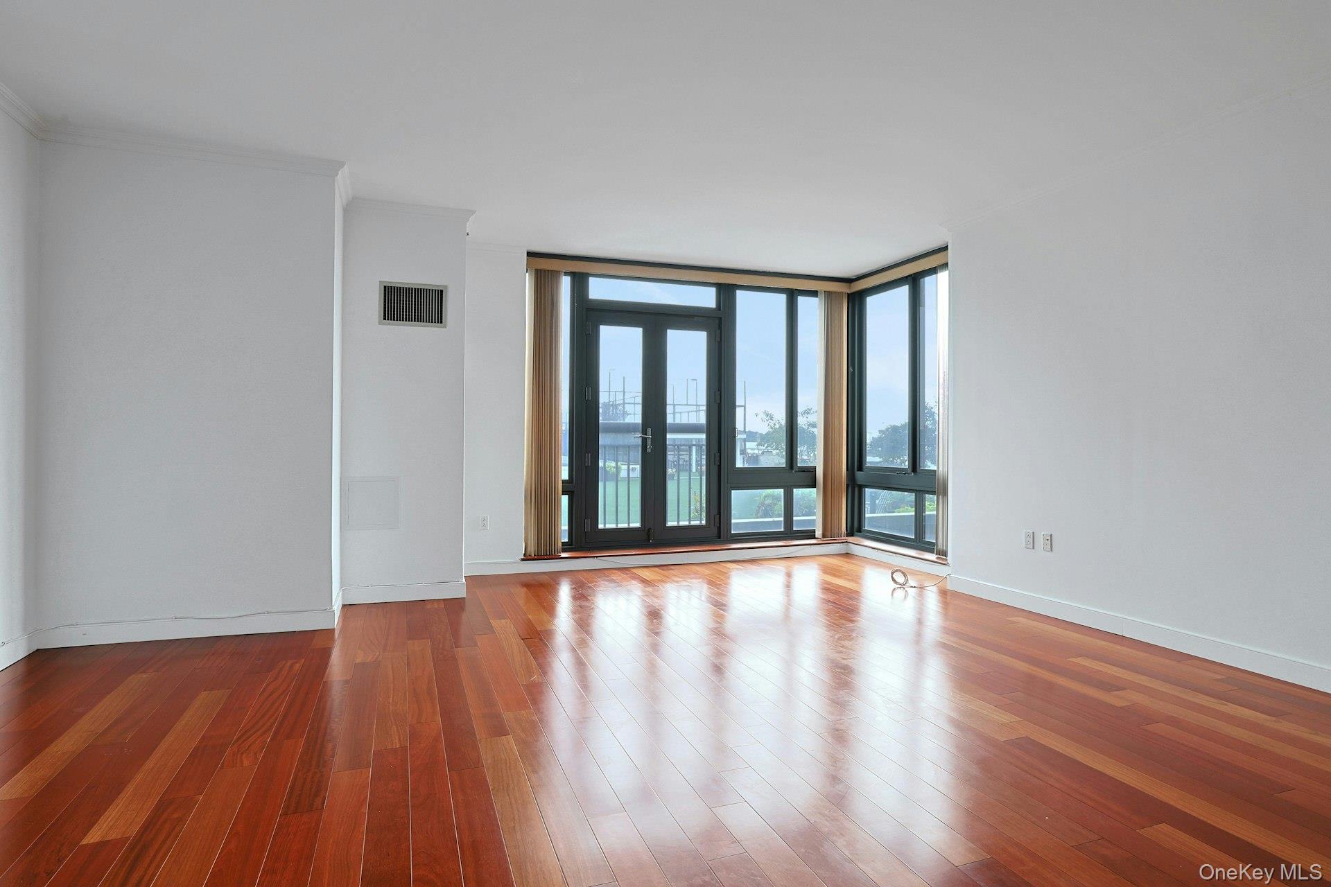 Photo 6 of this property
