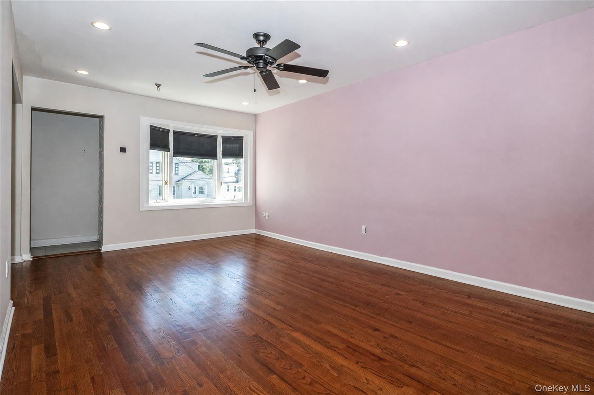 Photo 4 of this property