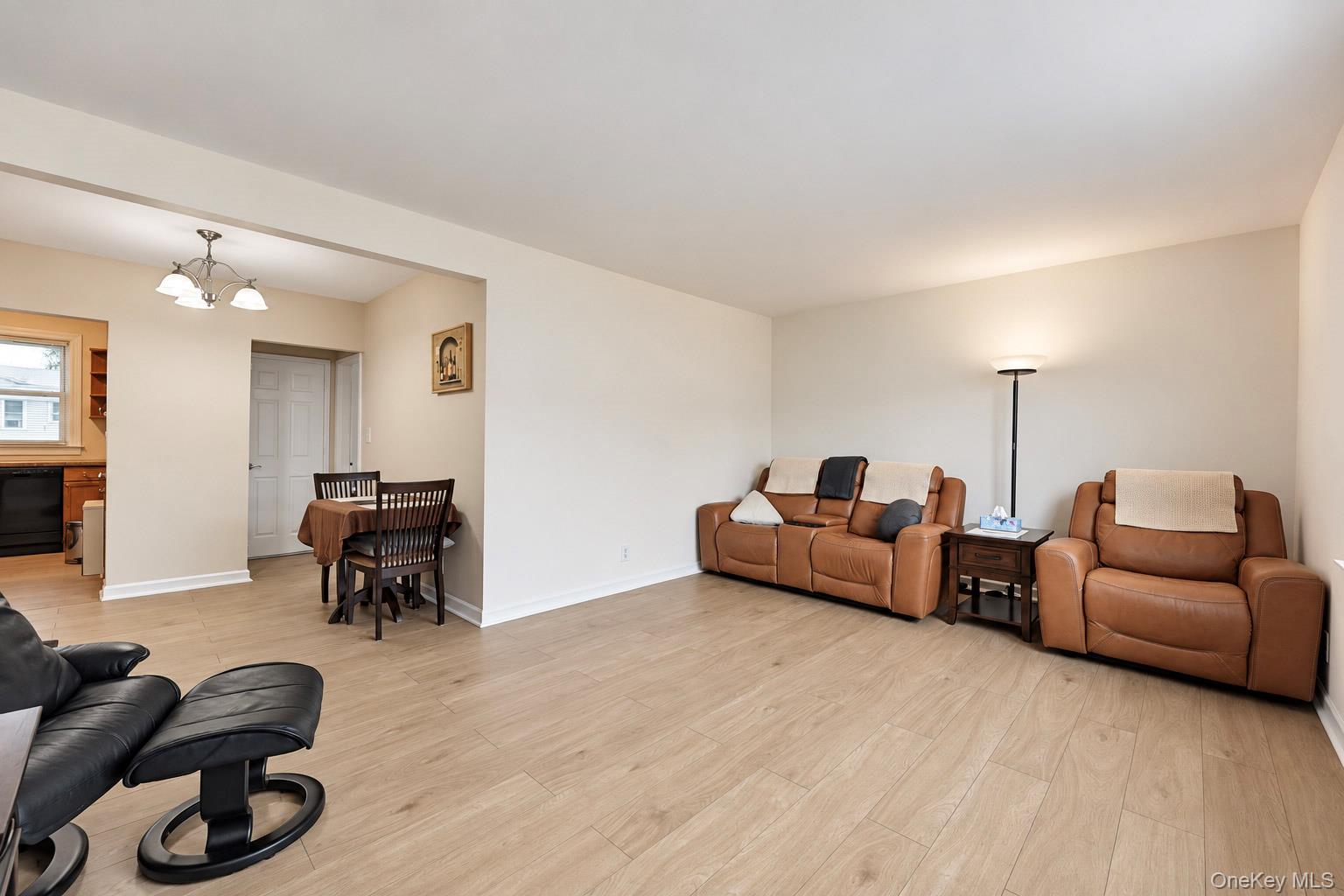 Photo 7 of this property
