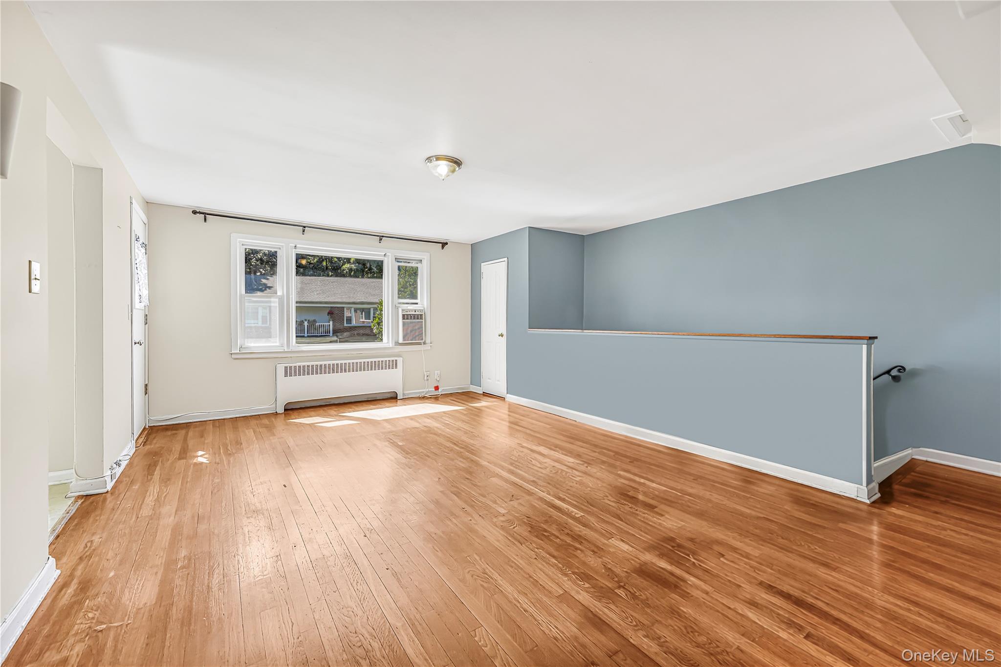 Photo 4 of this property