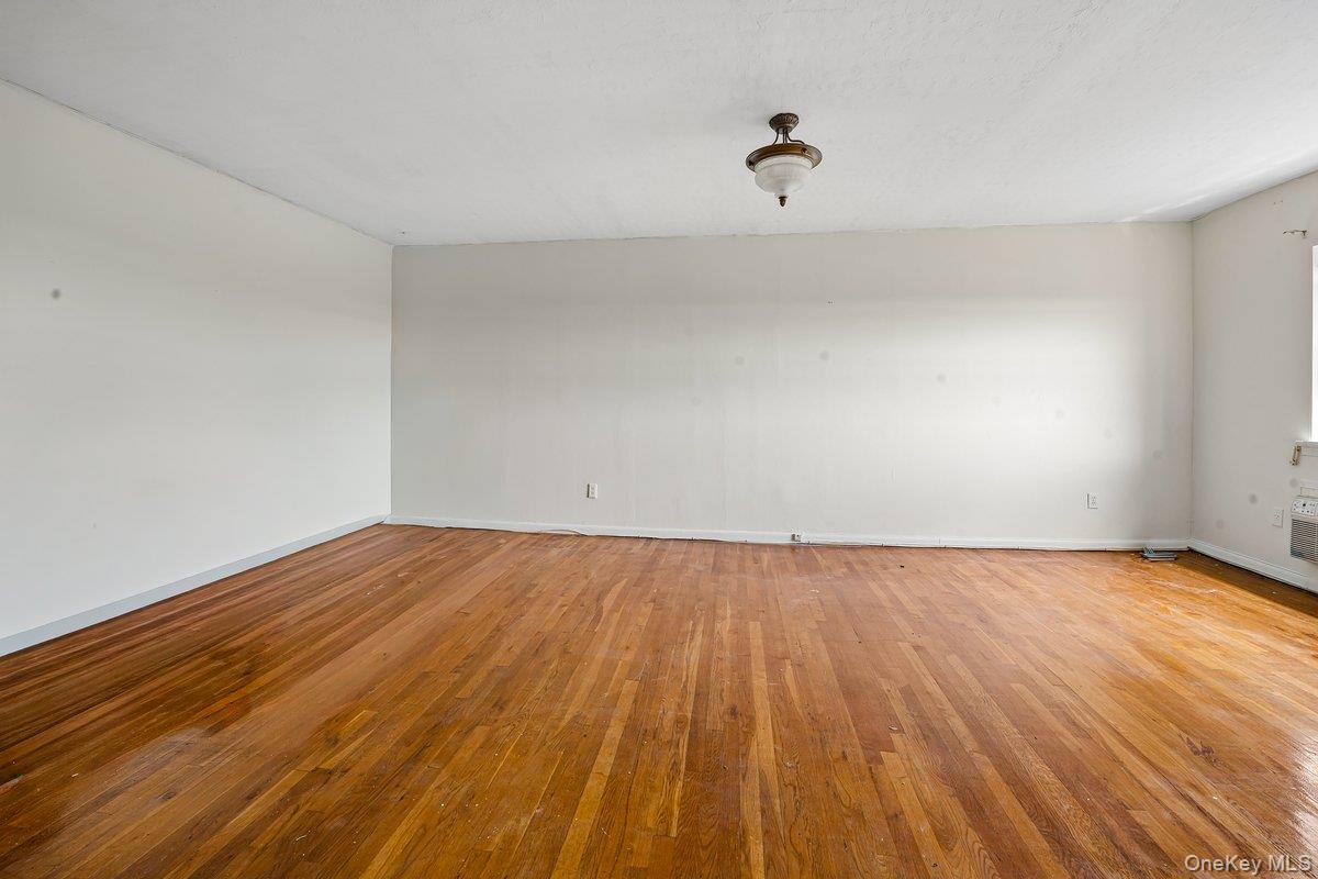 Photo 6 of this property
