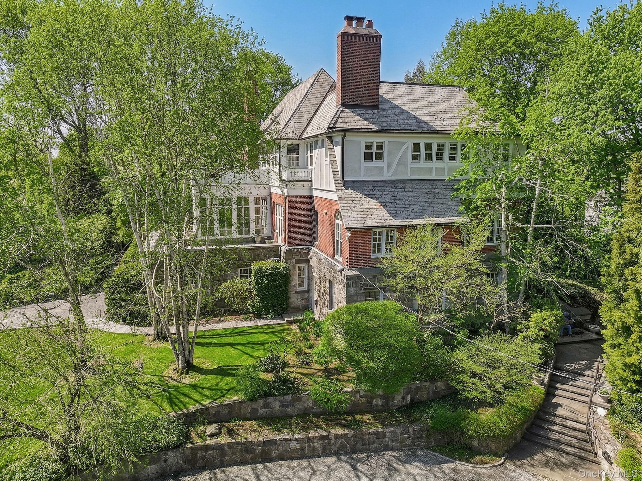 Photo 31 of this property
