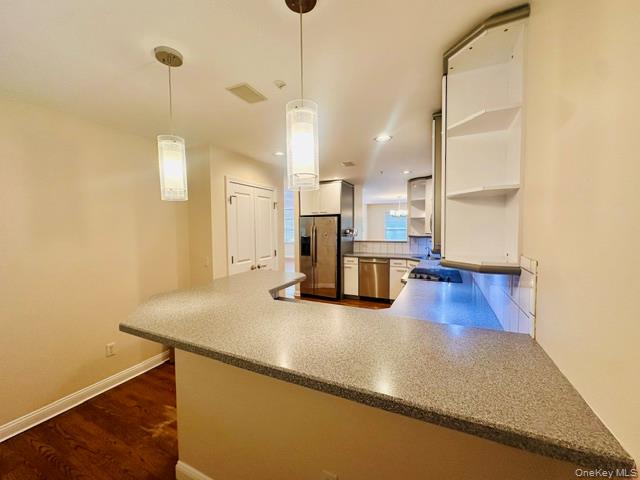Photo 7 of this property