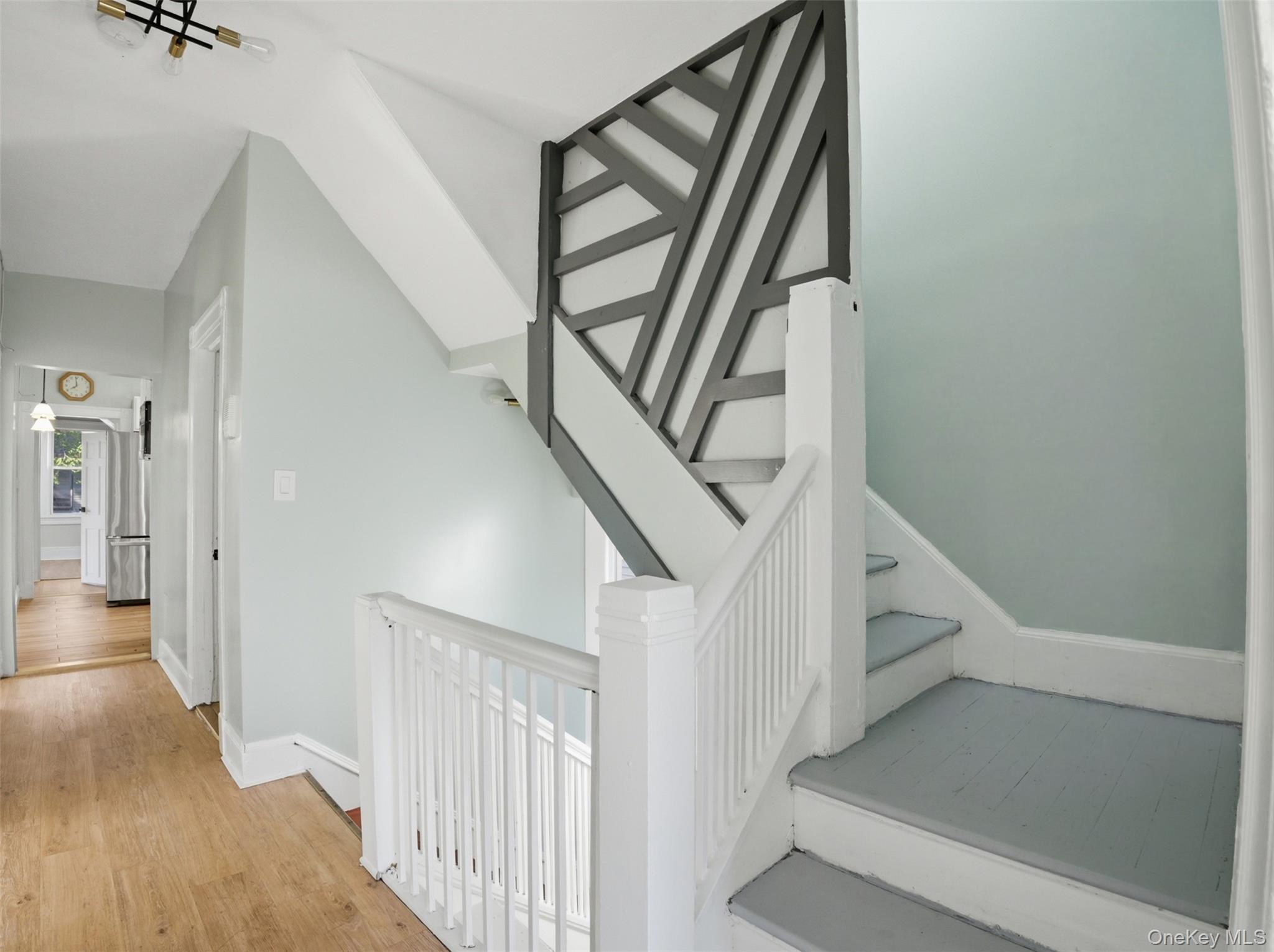 Photo 4 of this property