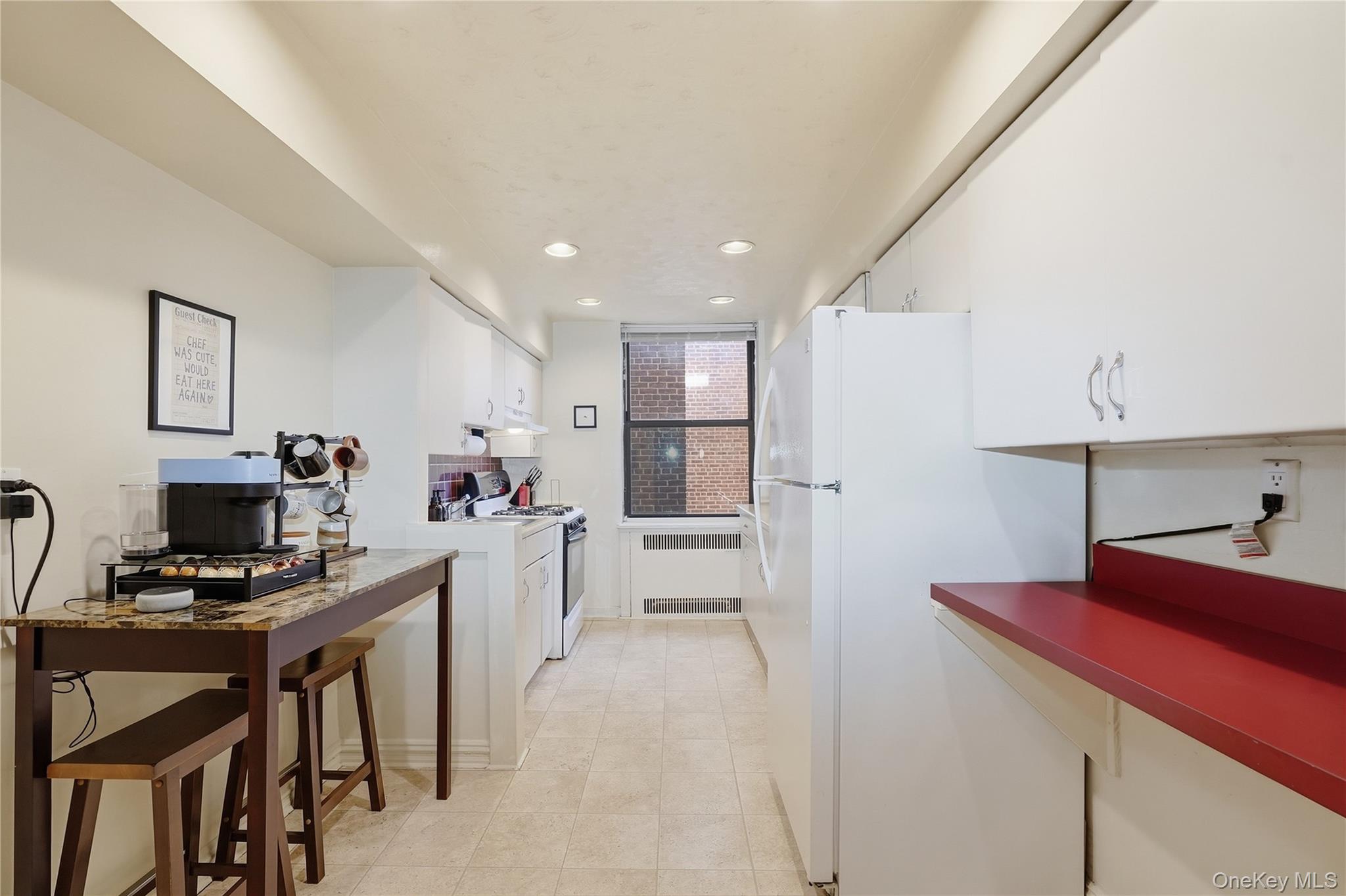 Photo 6 of this property