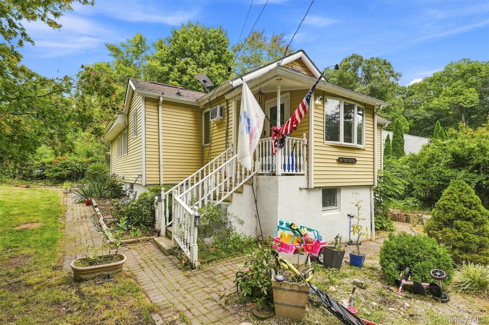 Photo 3 of this property