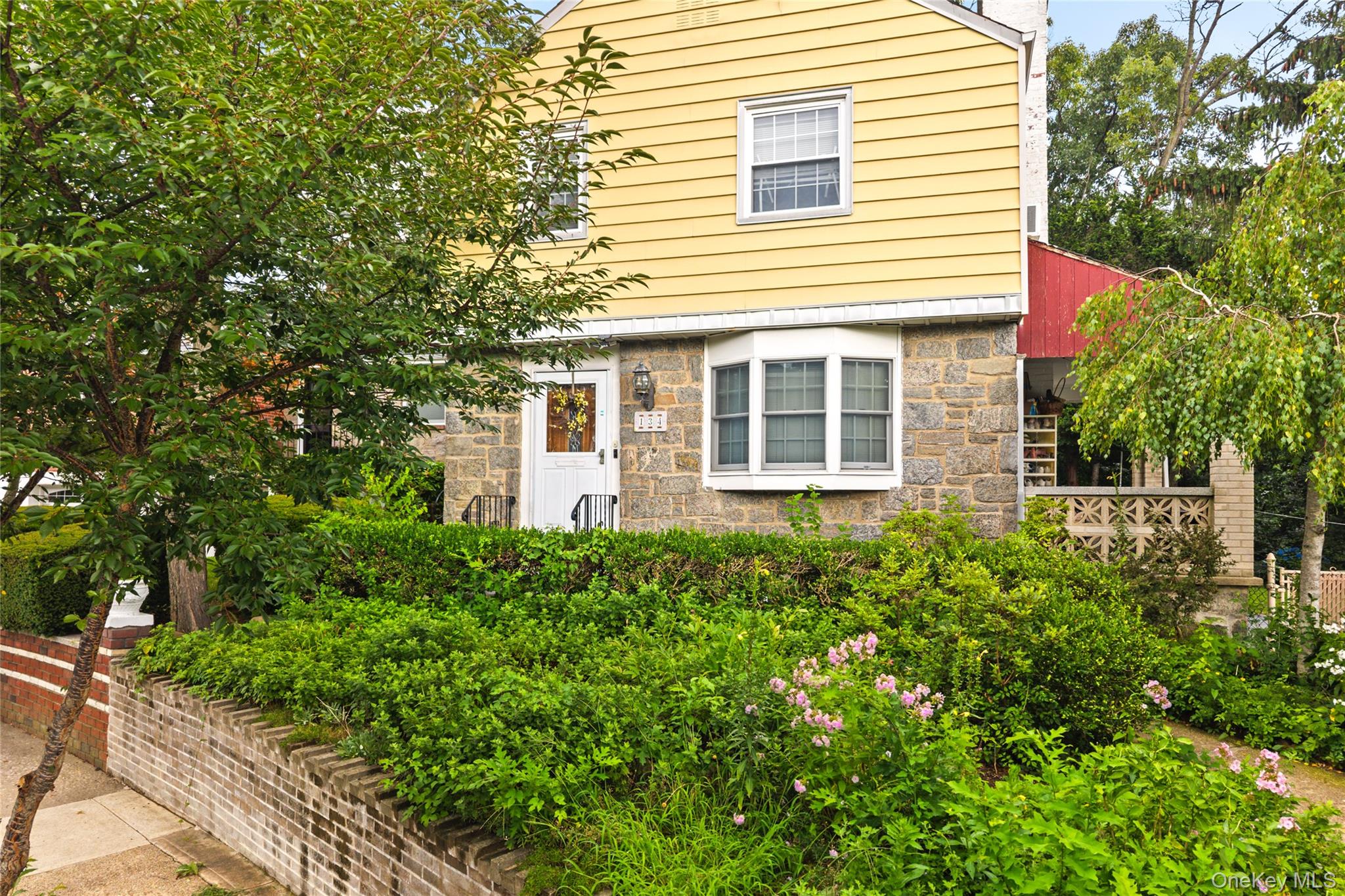 Photo 6 of this property