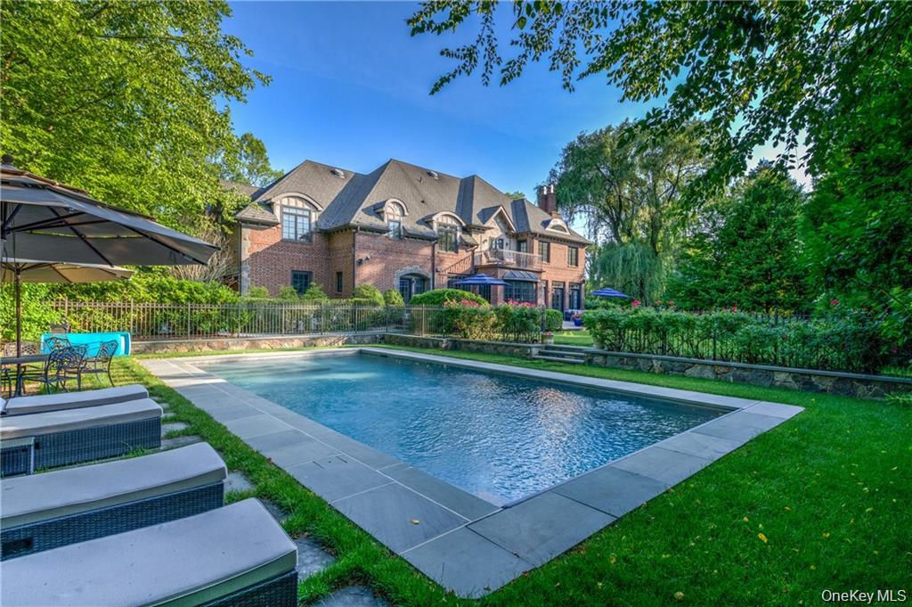 Photo 31 of this property