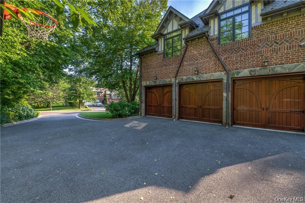 Photo 35 of this property