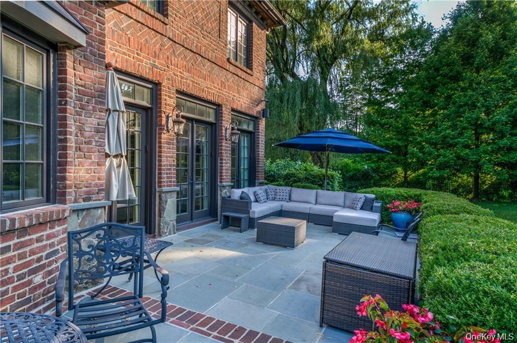 Photo 32 of this property