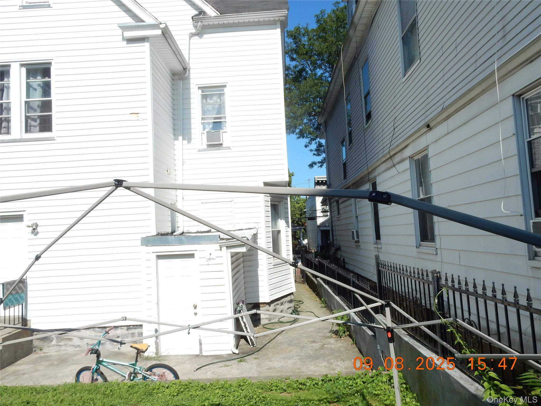 Photo 7 of this property