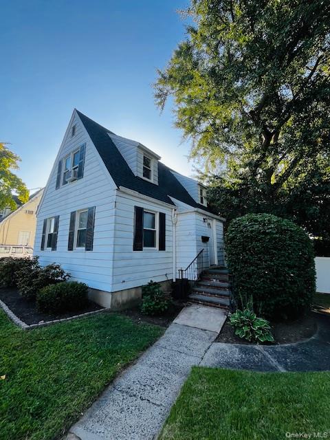 Welcome to 21 Northview Terrace, a hi charming Cape-style home offerin...