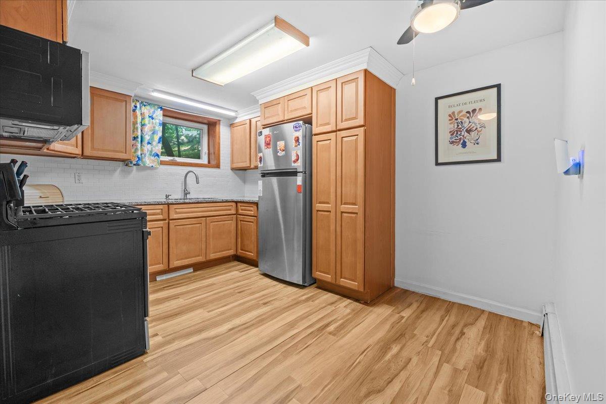 Photo 19 of this property