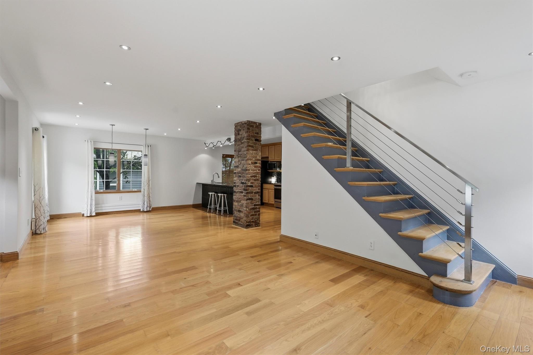 Photo 5 of this property