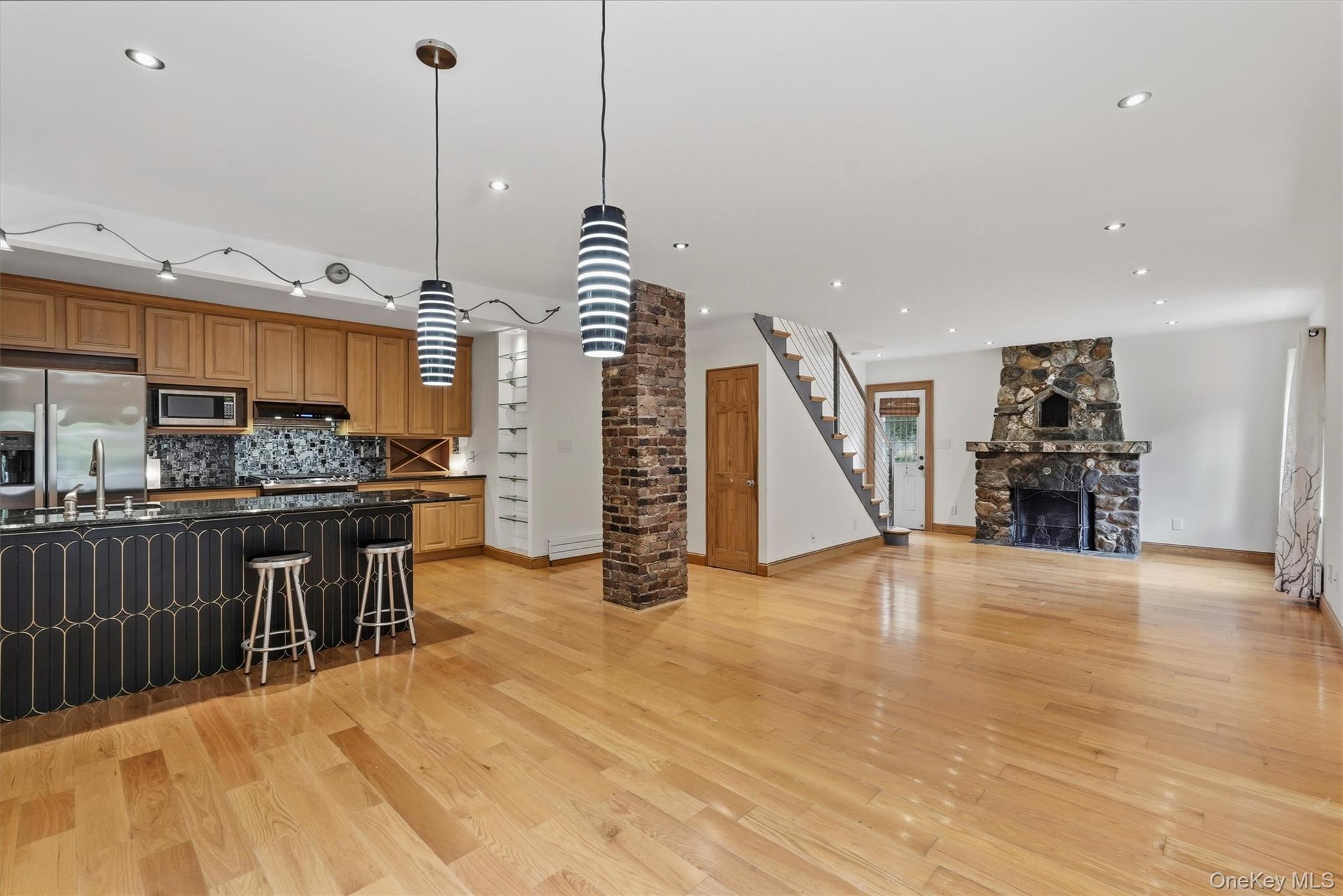 Photo 7 of this property