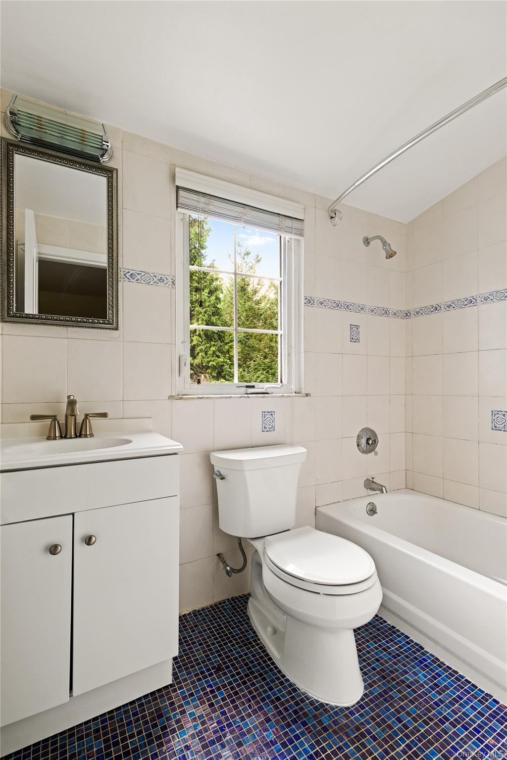 Photo 9 of this property