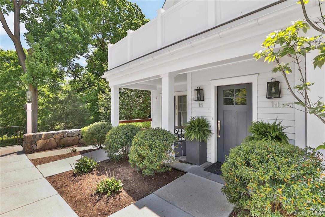 Discover unique luxury condo rentals This bright and airy corner unit...