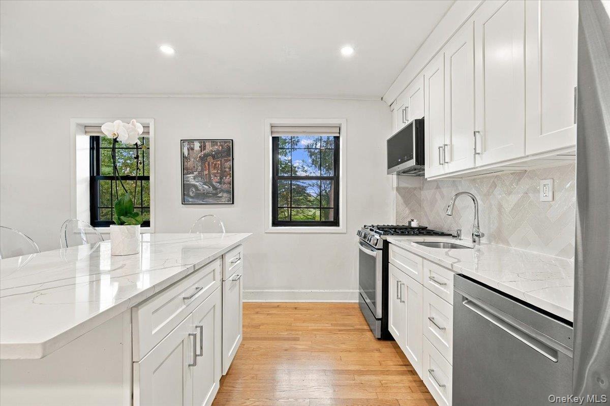 Photo 7 of this property