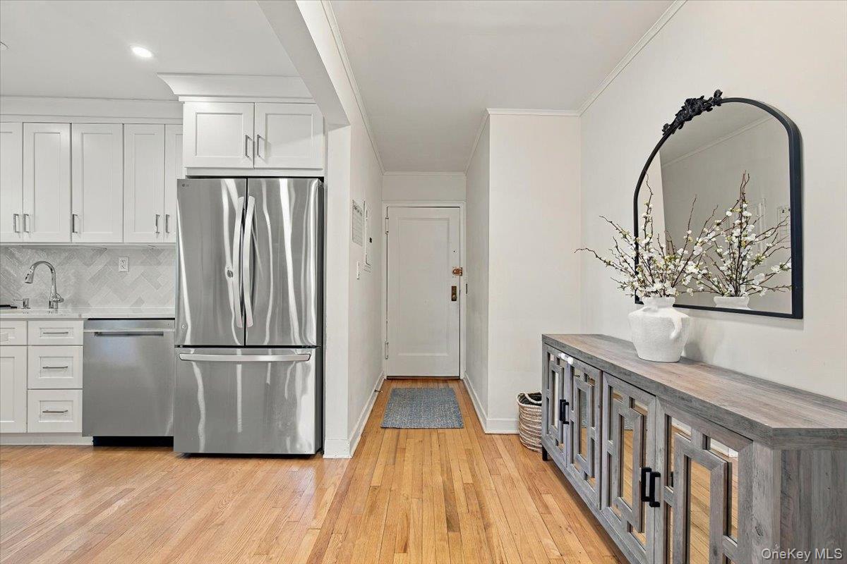 Photo 3 of this property