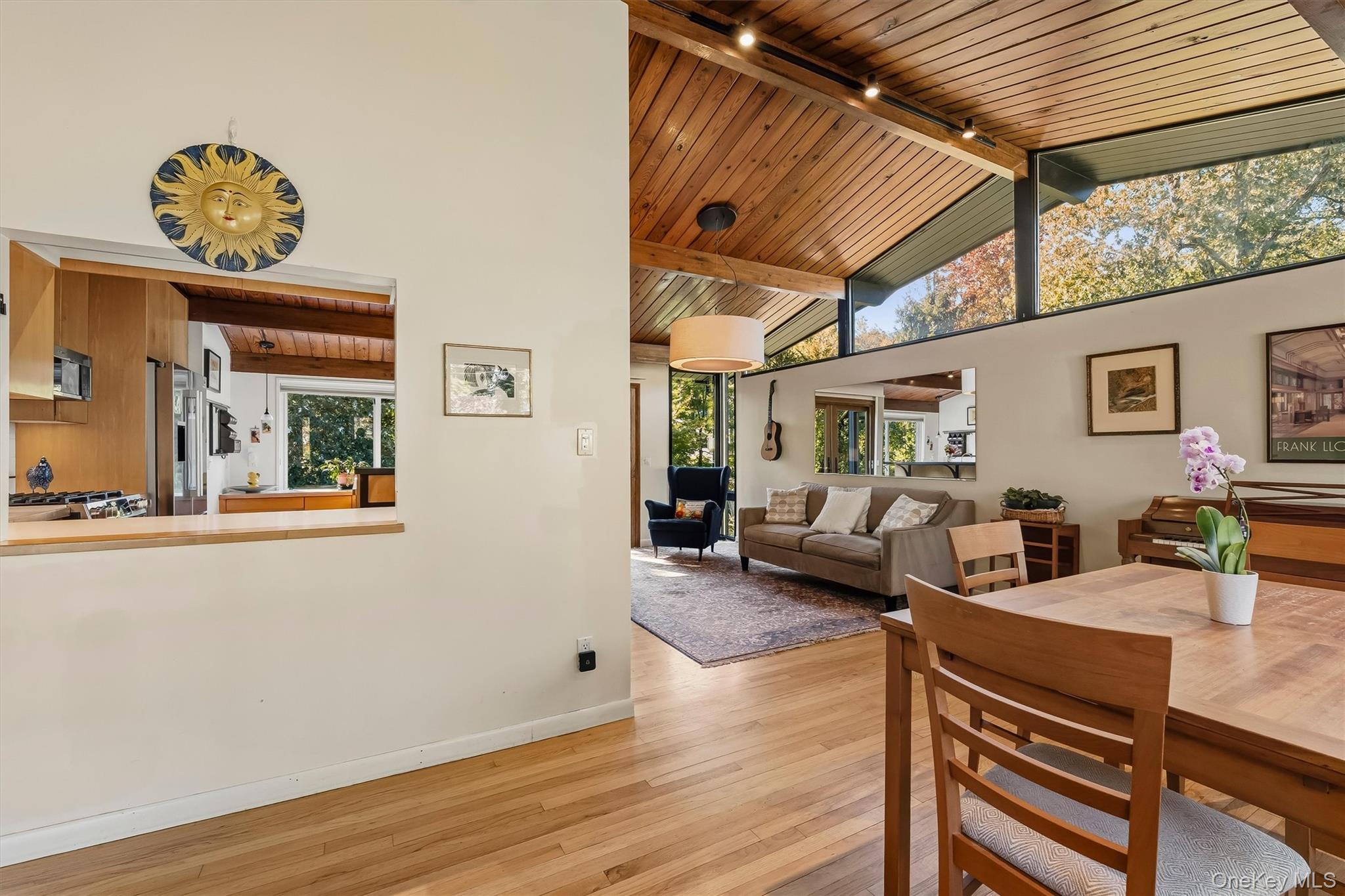Photo 11 of this property