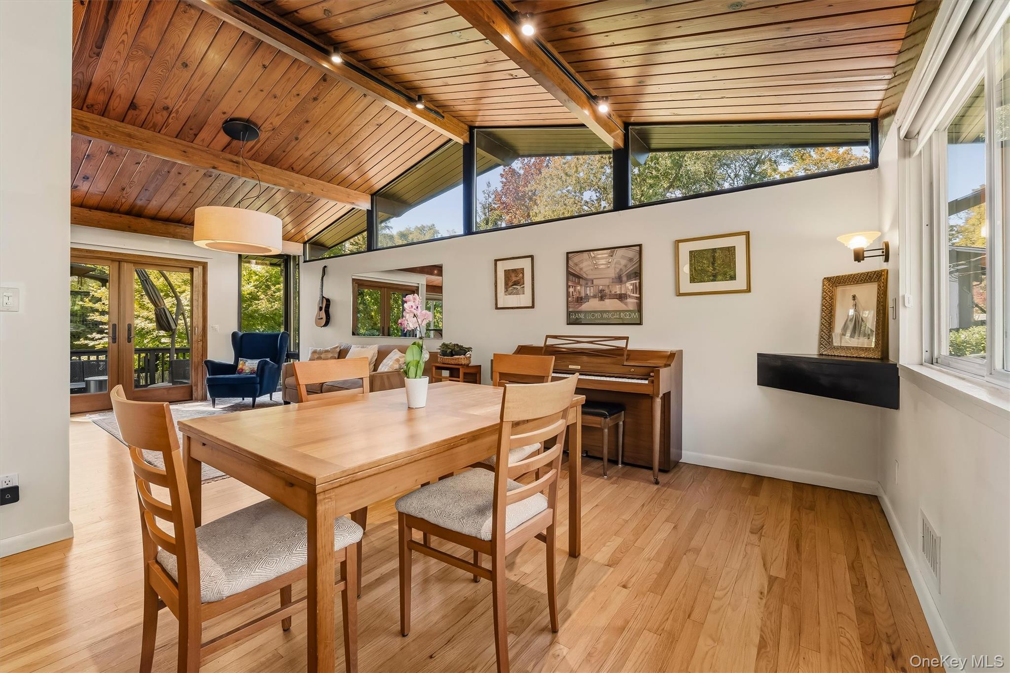 Photo 6 of this property