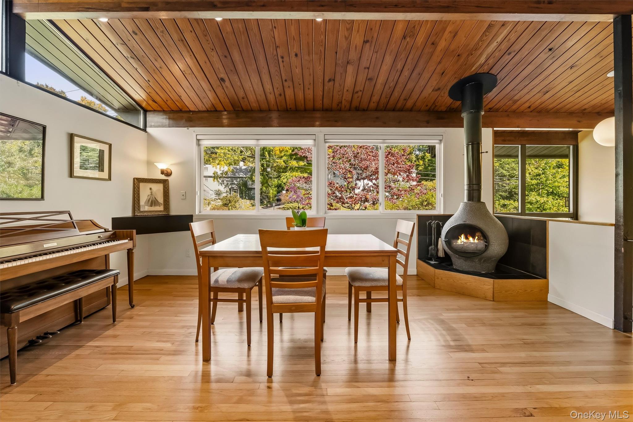Photo 9 of this property