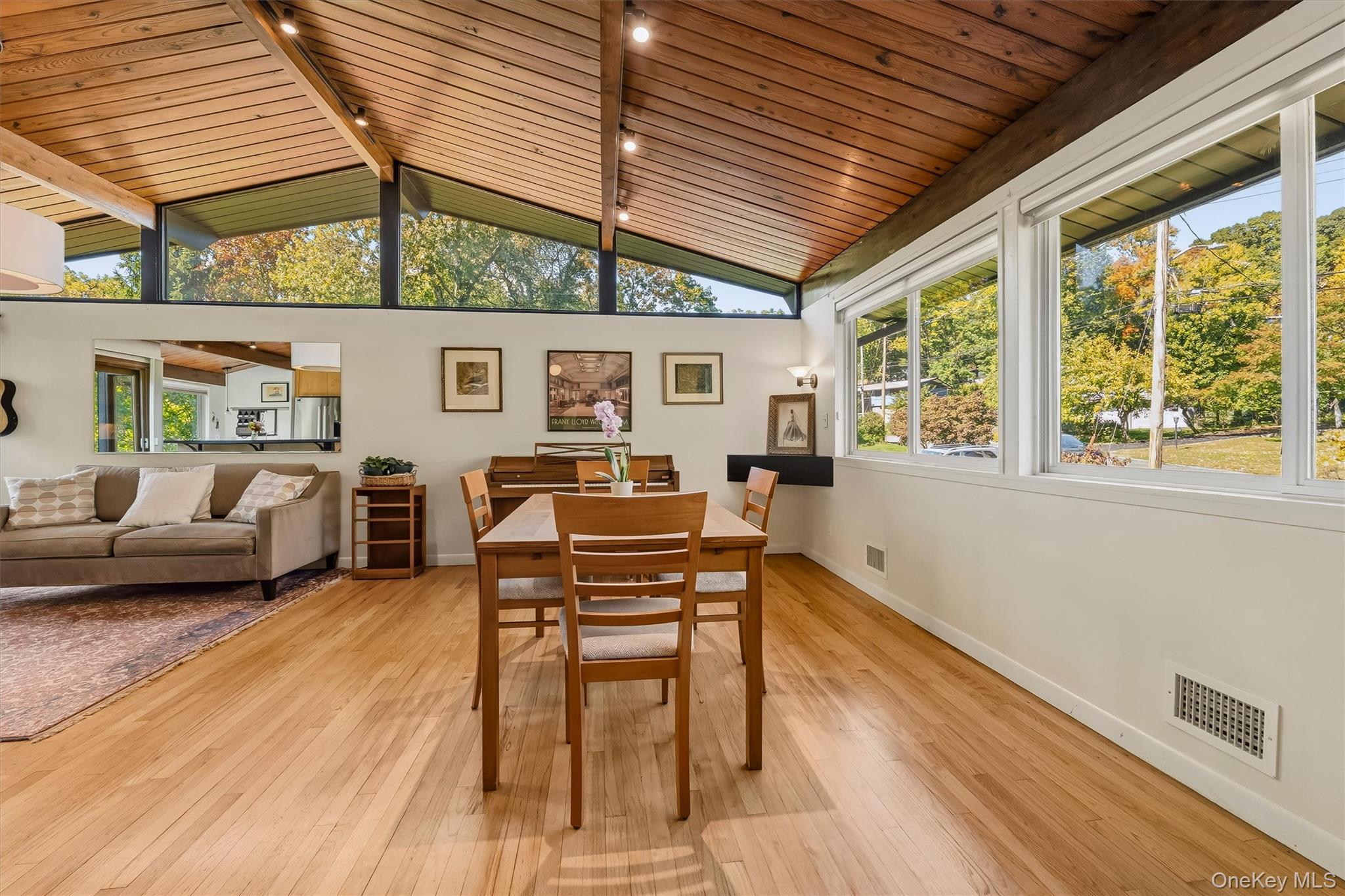 Photo 5 of this property