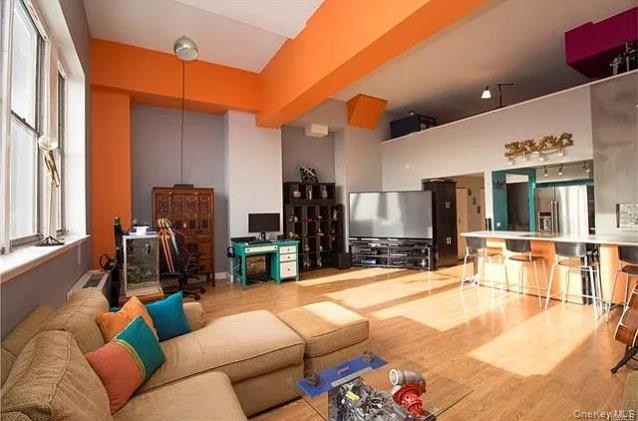 Welcome to this bright and beautifully 5th-floor residence, featuring...