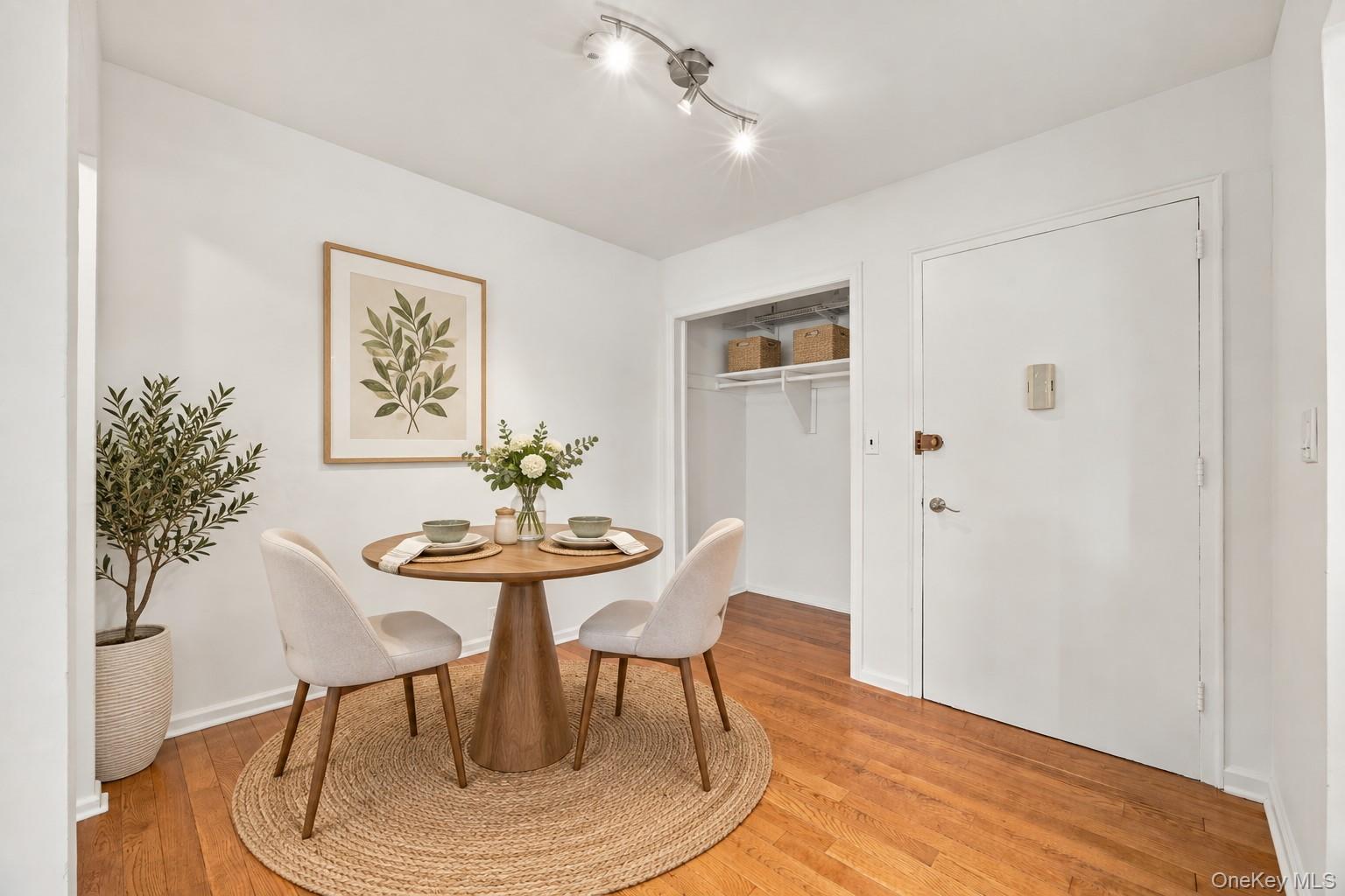 Photo 4 of this property